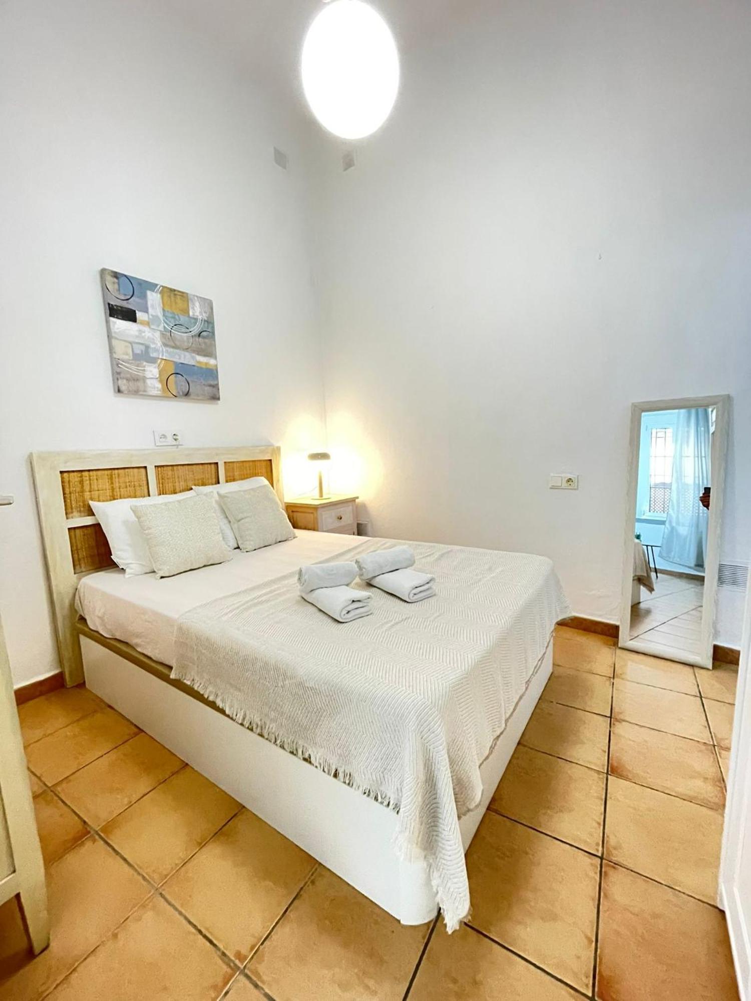 Santa Paula. Centrico Y Acogedor. Apartman Sevilla Kültér fotó